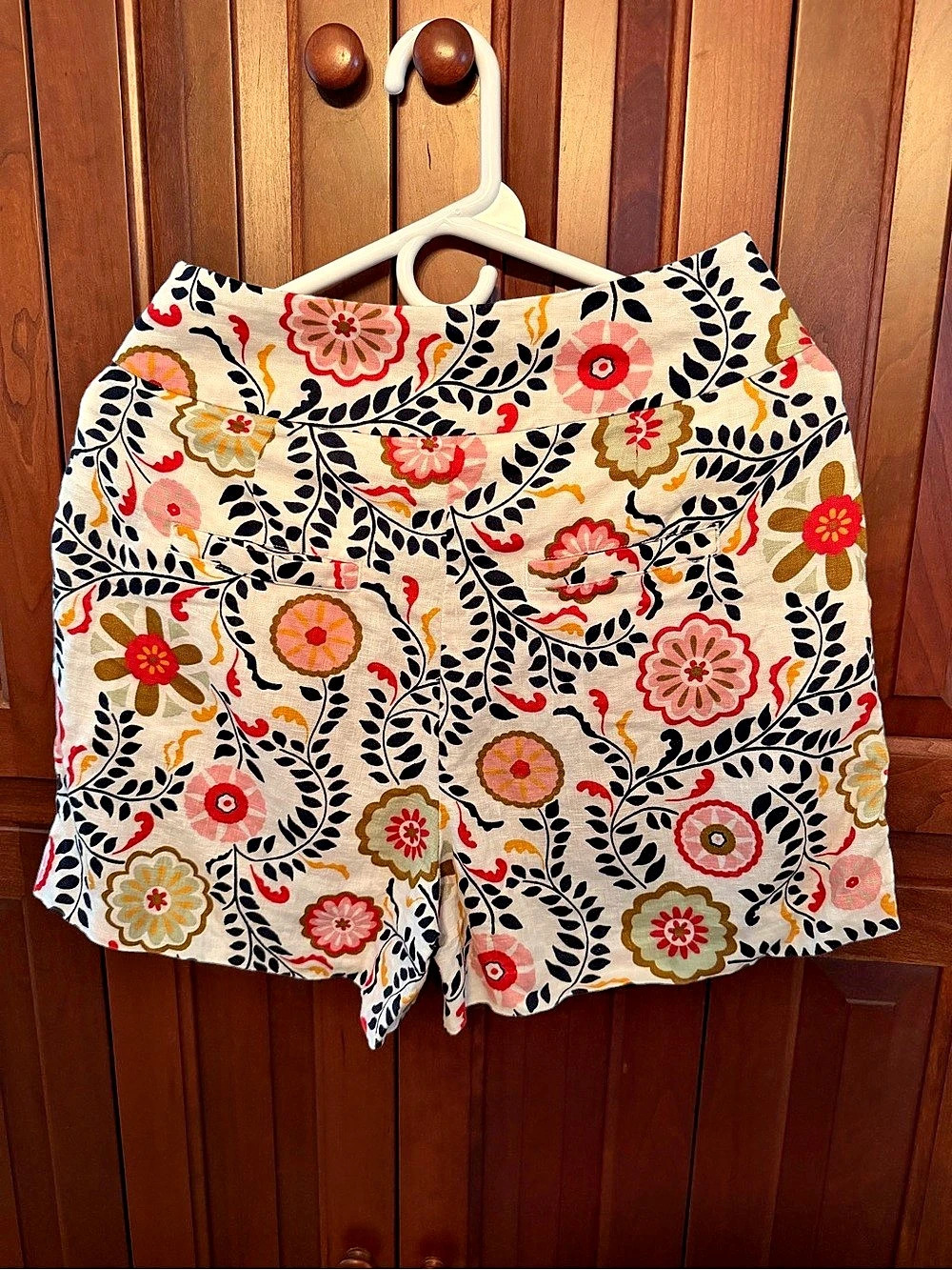 Boden Floral Shorts Size 10